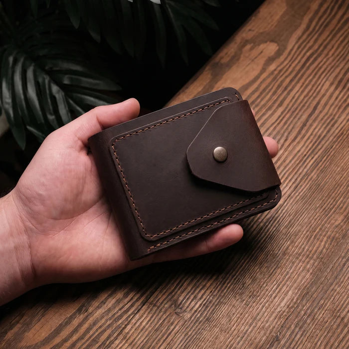 The Heritage Snap Wallet